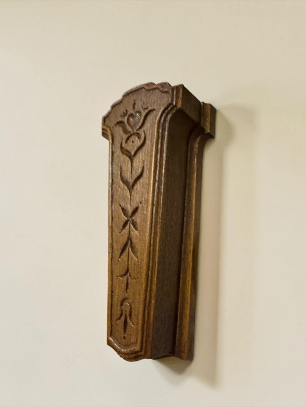Vintage 1981 HOMCO Syroco Faux Wood Wall Pocket Floral Heart Folk Art Decor